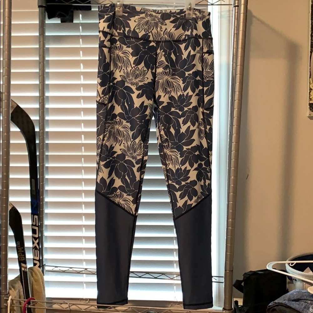 Brand new, never worn Senita leggings